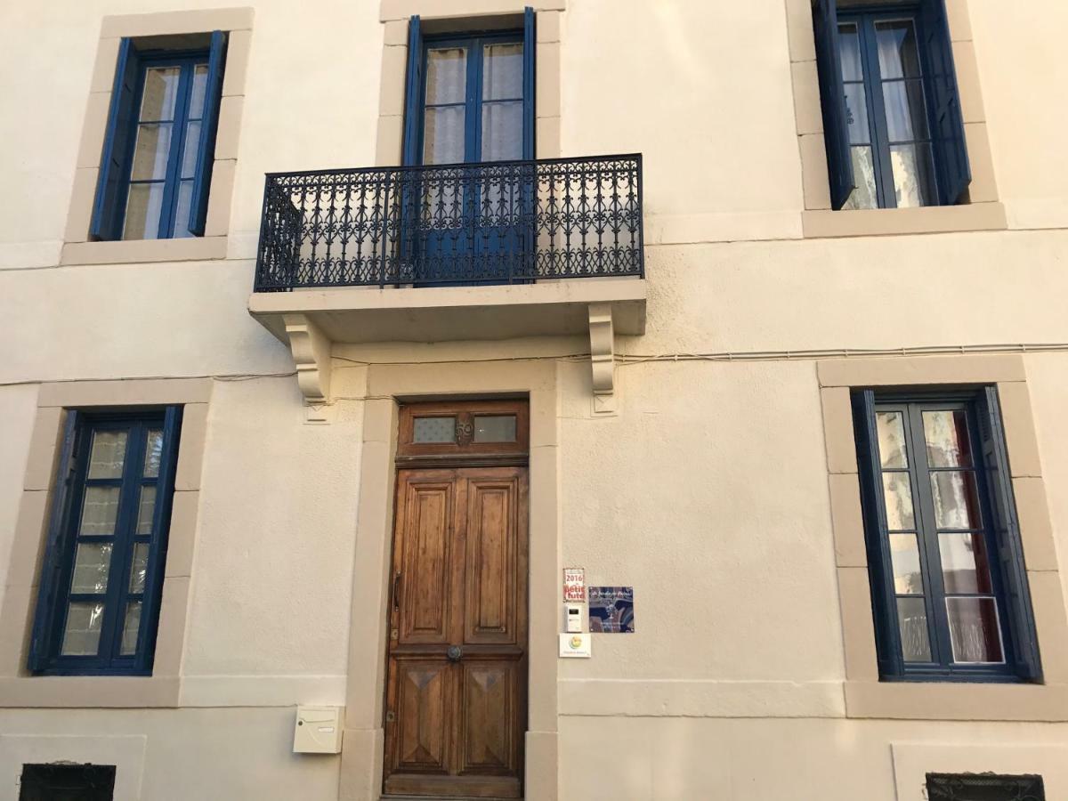B&B - Le Jardin Du Palais カルカソンヌ エクステリア 写真
